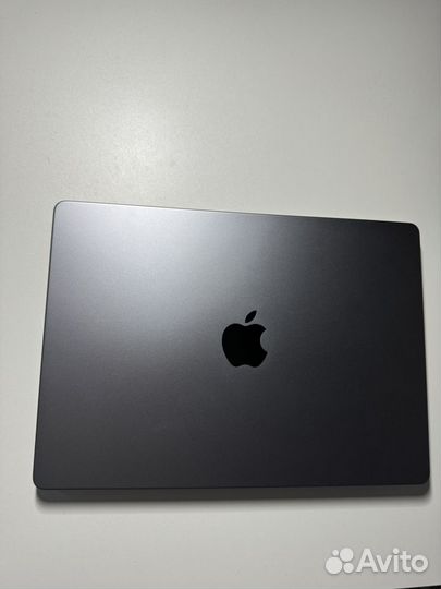 Apple MacBook Pro 14 m1 pro