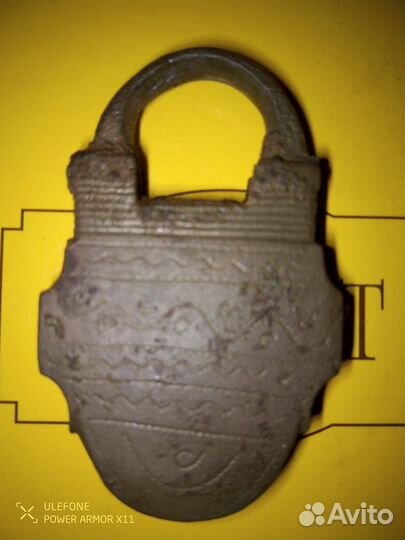 Замок старинный навесной