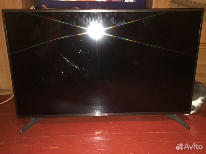 ЖК телевизор LG