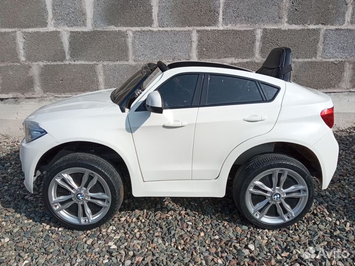 Электромобиль BMW