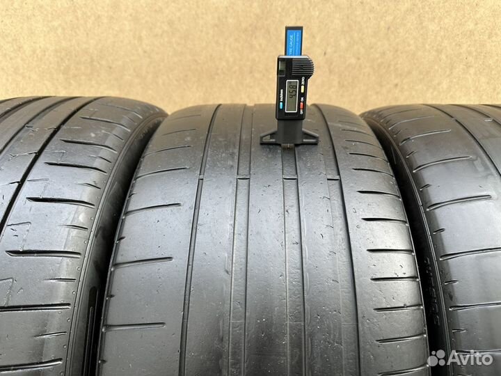 Pirelli P Zero PZ4 245/45 R19 и 275/40 R19