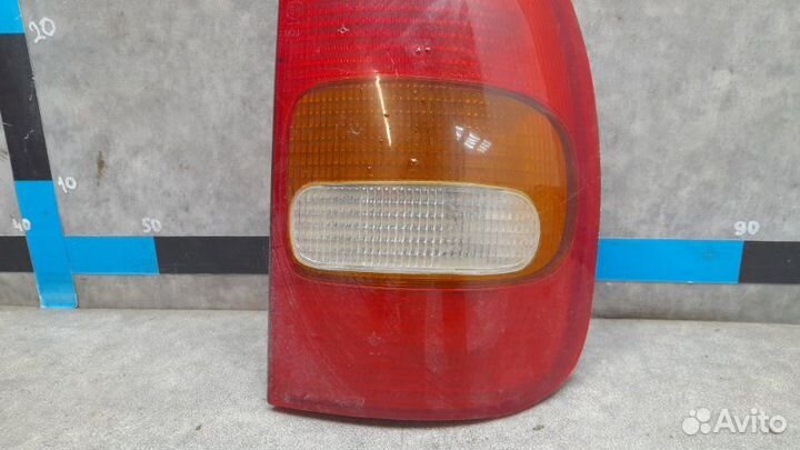 Фонарь задний правый Opel Corsa B 1.0 X10XE (MT)