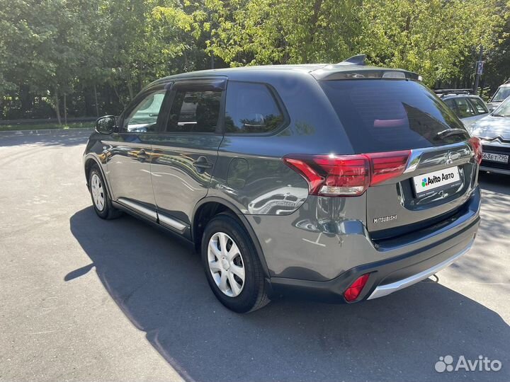 Mitsubishi Outlander 2.0 CVT, 2017, 137 563 км