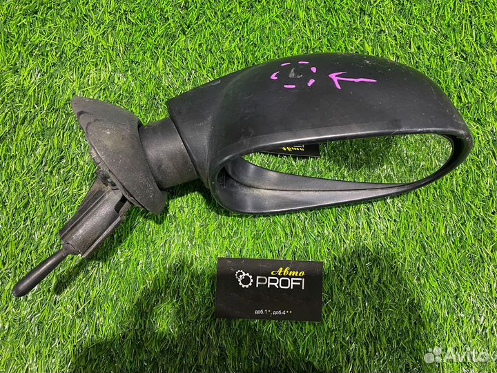 Зеркало правое механическое Renault Logan