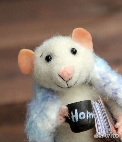 Мышка с кружкой, кукла ручной работы