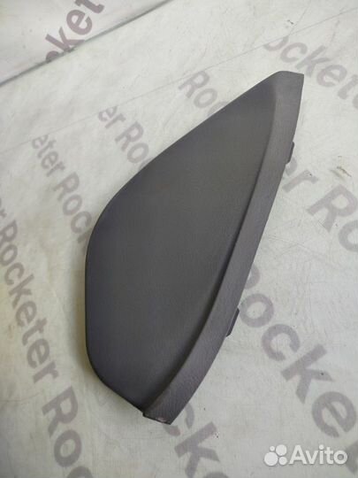 Накладка торпедо левая Hyundai Elantra XD 2003