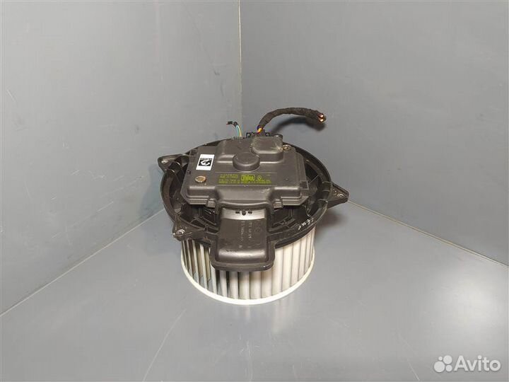 Моторчик печки Mercedes Ml-Class W164