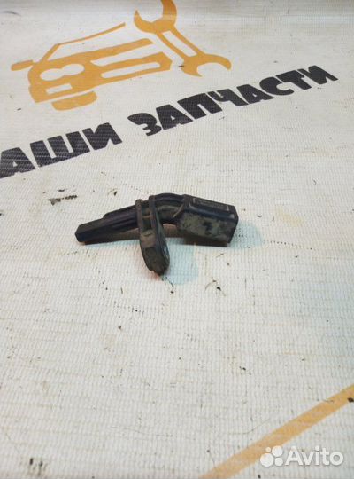 Датчик ABS передний левый Volkswagen Passat B7