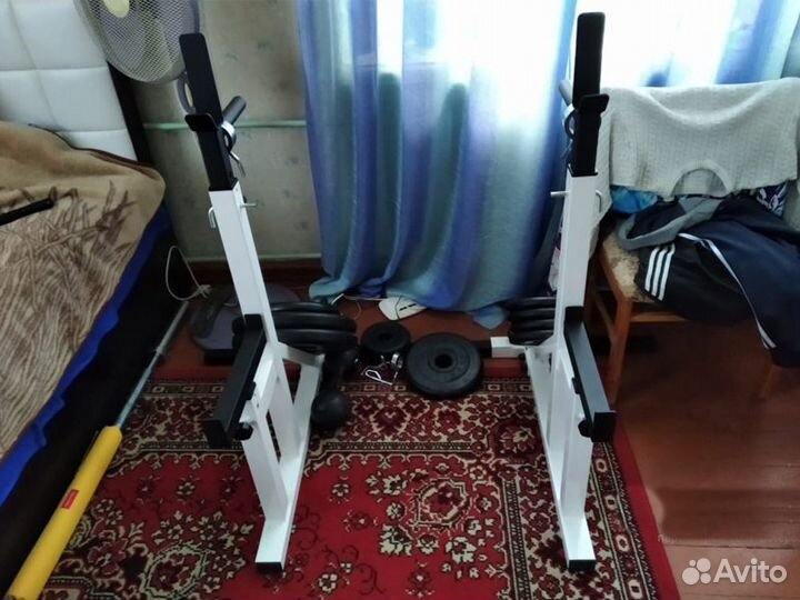 Стойка для штанги