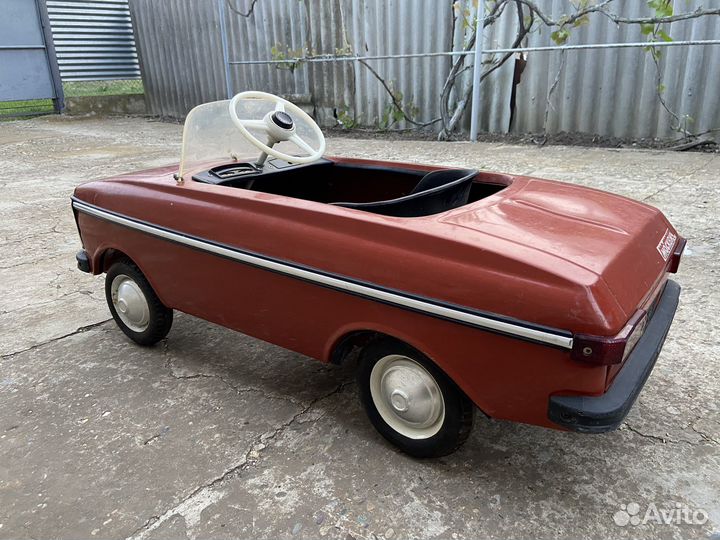 Педальный москвич 3 серии 1986