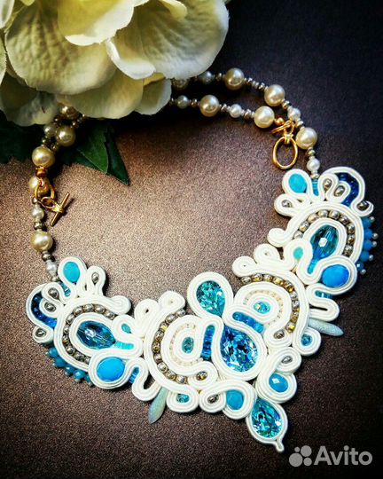 Сутажное колье ручной работы