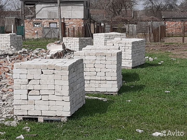 Кирпич красный б/у,белый б/у,трубы,регеля,пе