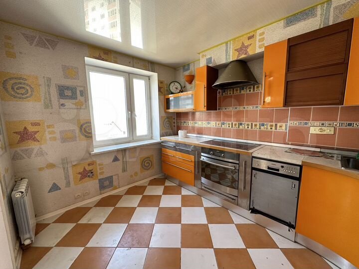 4-к. квартира, 145 м², 10/12 эт.