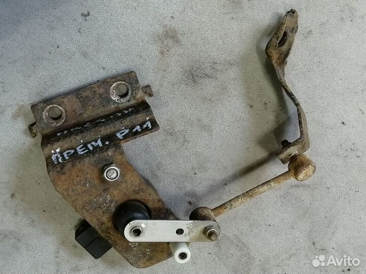 Датчик дорожного просвета Nissan Primera P11 2000