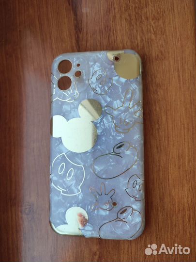 Чехол на iPhone 11