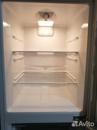 Холодильник бу LG