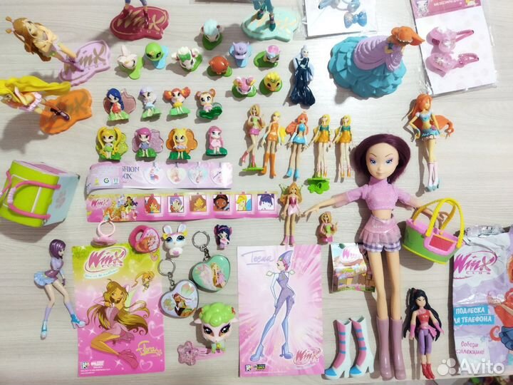 Winx атрибутика брелоки киндер фигурки пакетом
