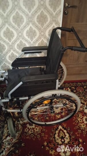 Коляска инвалидная