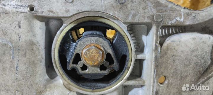 Балка подвески передняя (подрамник) Volkswagen Gol