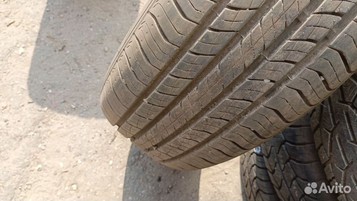 ChaoYang SU318A 215/65 R16