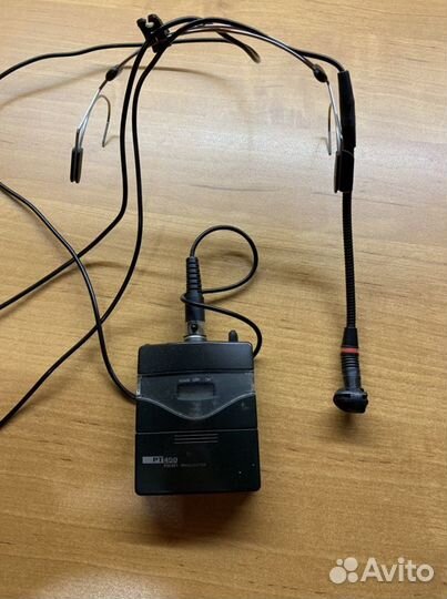 Вокальная радиосистема AKG