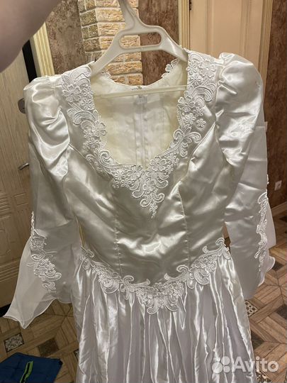 Платье свадебное