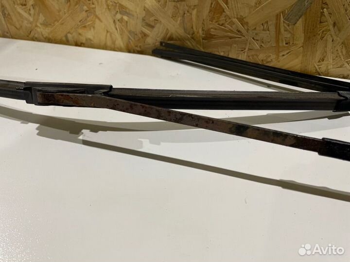 Поводок дворника Renault Logan K7J 2006