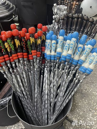 Шампура с деревяной ручкой/подарочные