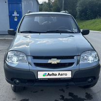 Chevrolet Niva 1.7 MT, 2011, 92 400 км, с пробегом, цена 460 000 руб.