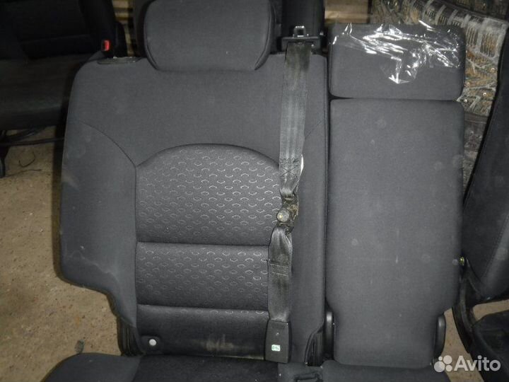 Сиденье 2-го ряда Ssang Yong Actyon D20DTF 2011