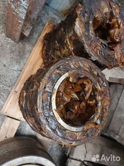 Подшипник 113528