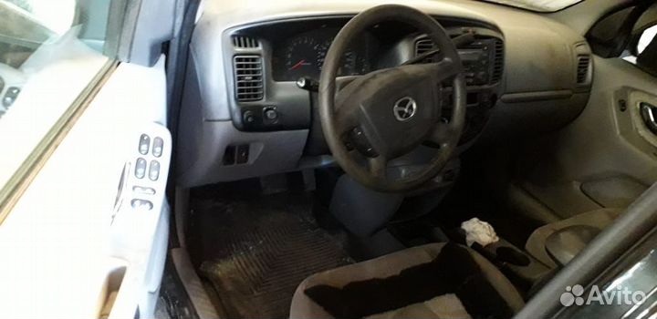 Mazda Tribute 3.0 AT, 2001