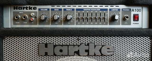 Басовый комбоусилитель