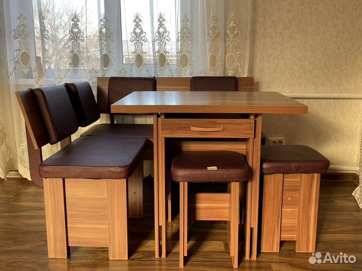 Кухонный уголок