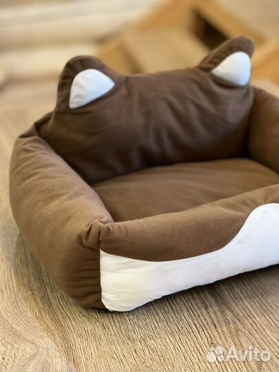 Лежанка для собак и кошек новая