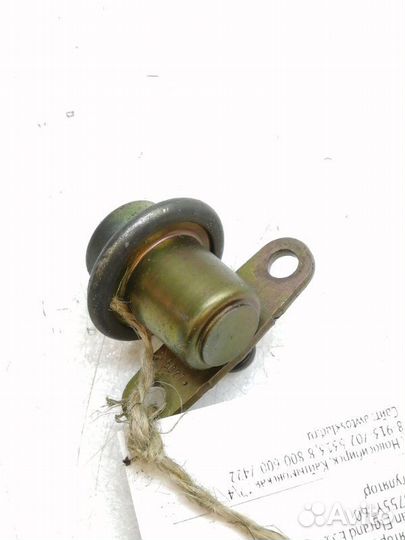 Регулятор давления топлива Nissan Elgrand E51