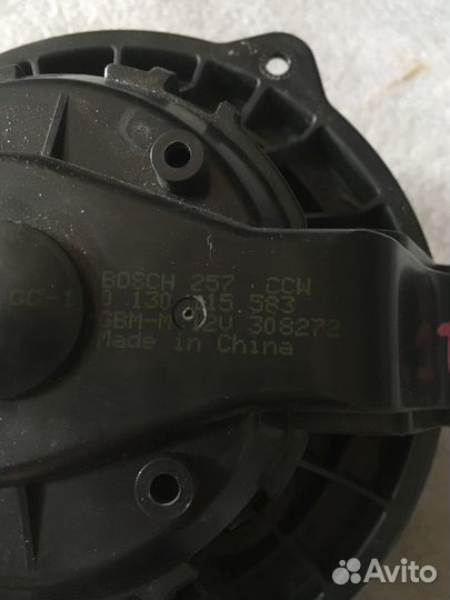 Моторчик отопителя (Geely Emgrand X7)