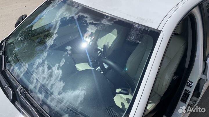 Лобовое стекло на BMW 3 F30 4D 2011-2020 дд