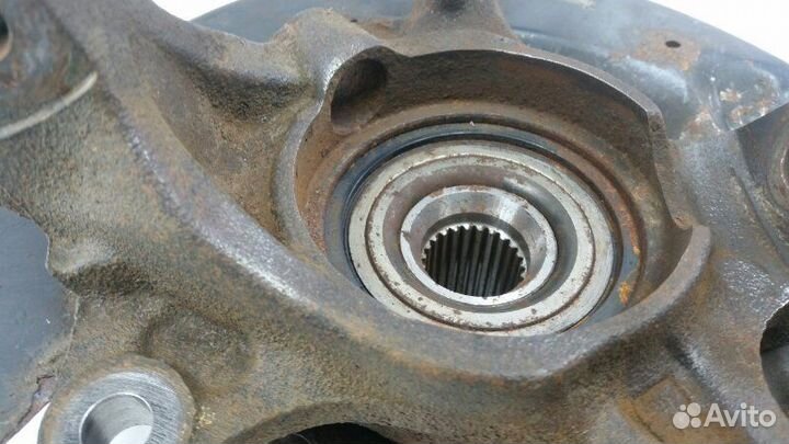 Ступица передняя правая Toyota Funcargo NCP25 2002