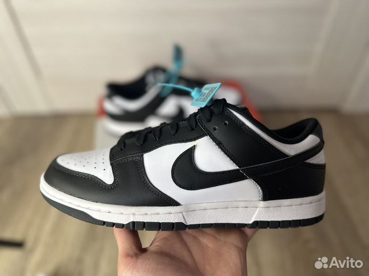 Nike Dunk Low Retro 