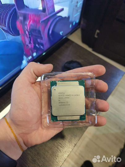 Xeon E5 2670 v3