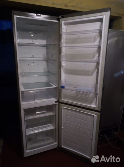 Холодильник LG