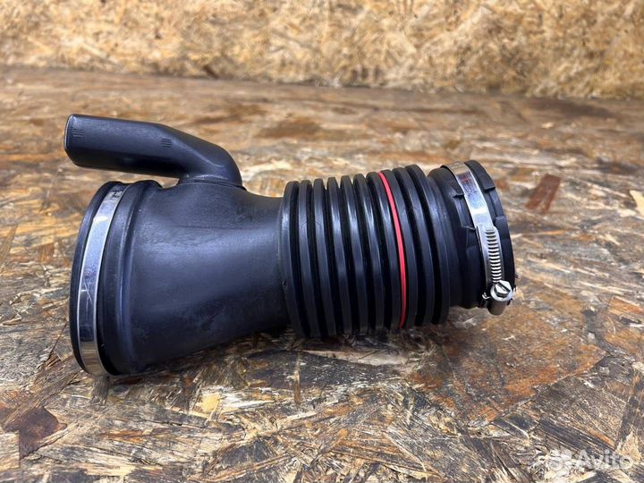 Патрубок воздушного фильтра Jaguar XF 5.0 09-15