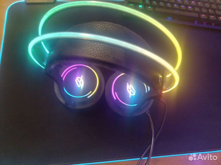 Игровые наушники с микрофоном