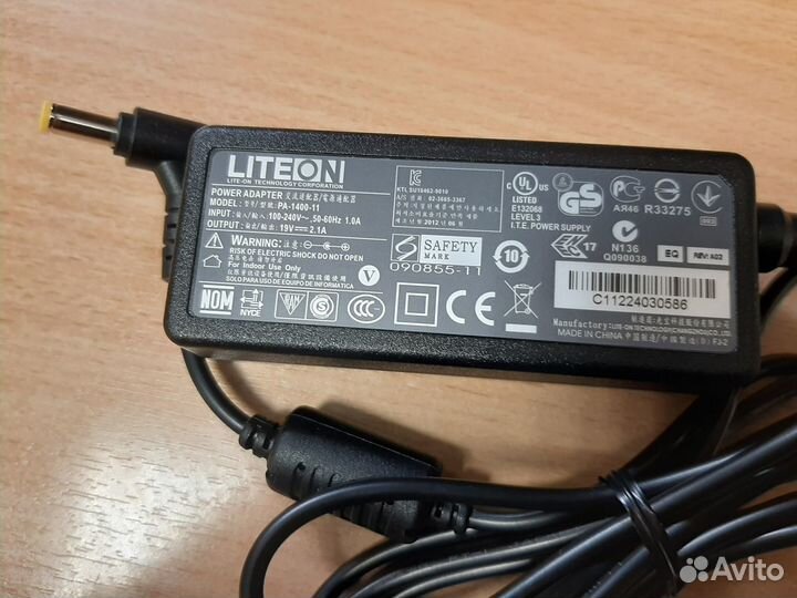 Новый адаптер питания liteon 19V 2.1A