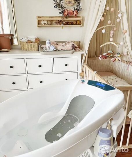 Ванночка для купания с термометром и весами