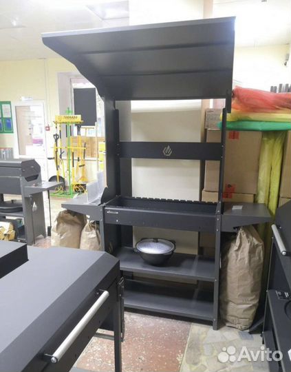 Мангал с крышей, гриль барбекю