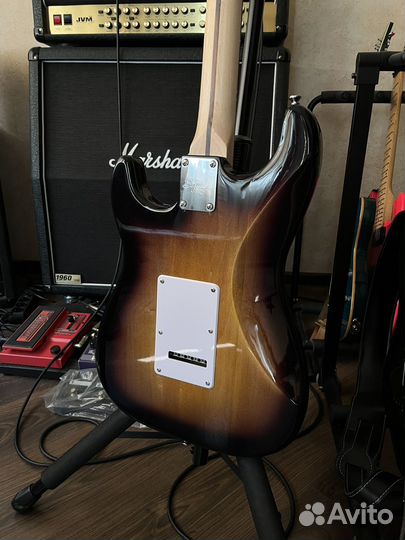 Электрогитара Squier Fender Bullet Stratocaster