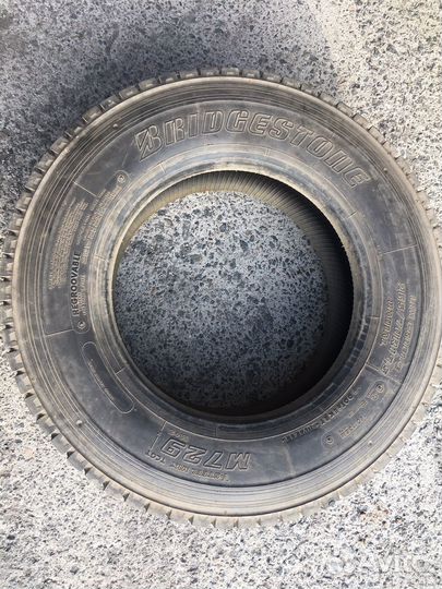 Bridgestone M729 265/70