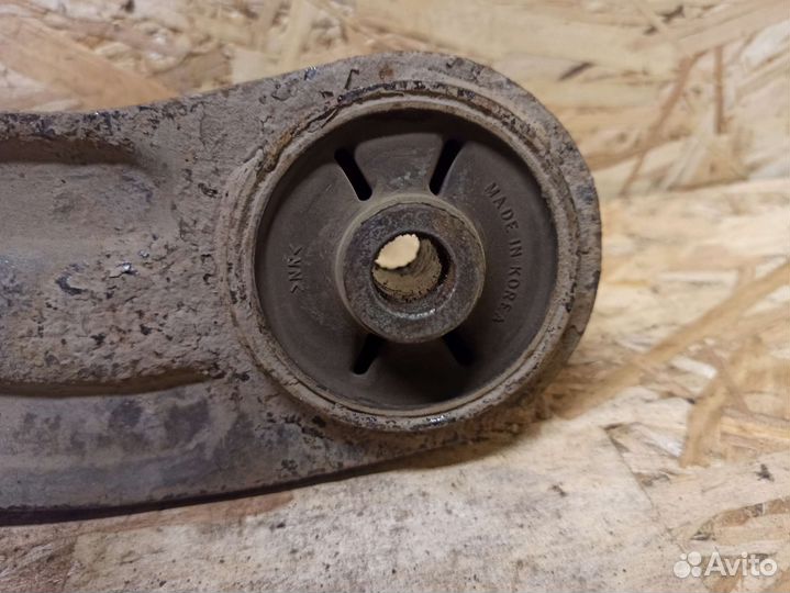 Рычаг правый Hyundai Getz